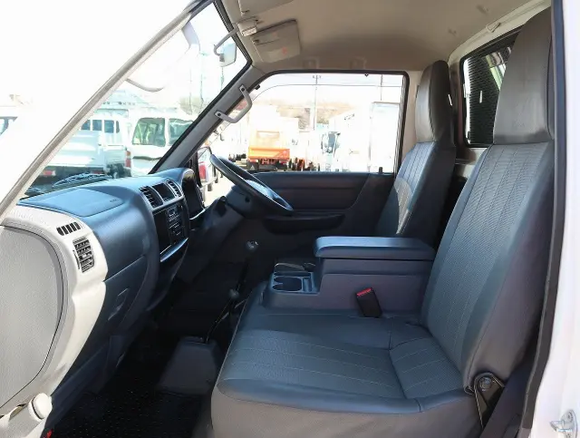 マツダ ボンゴトラック ABF-SKP2L(4WD)の写真36