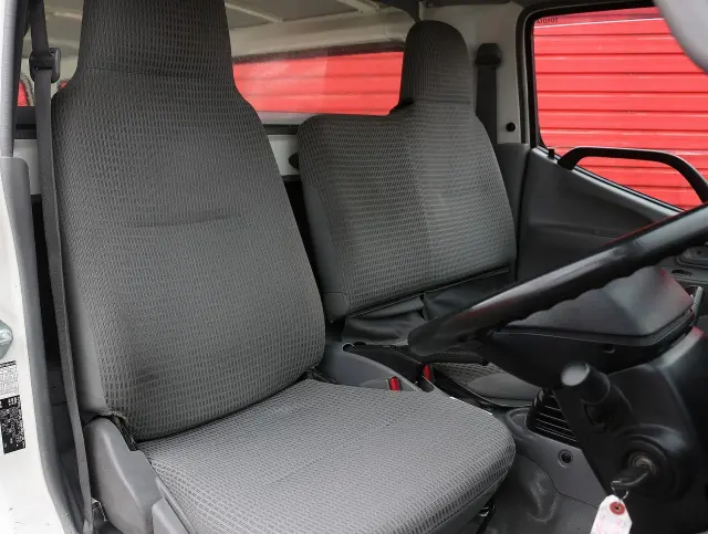 トヨタ ダイナ TKG-XZC605V(2WD)の写真28