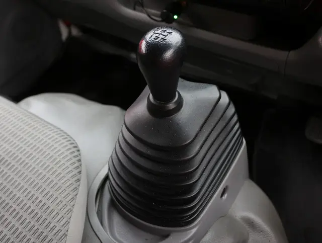 トヨタ ダイナ TKG-XZC605V(2WD)の写真33