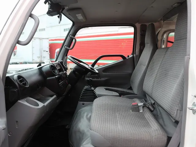 トヨタ ダイナ TKG-XZC605V(2WD)の写真38