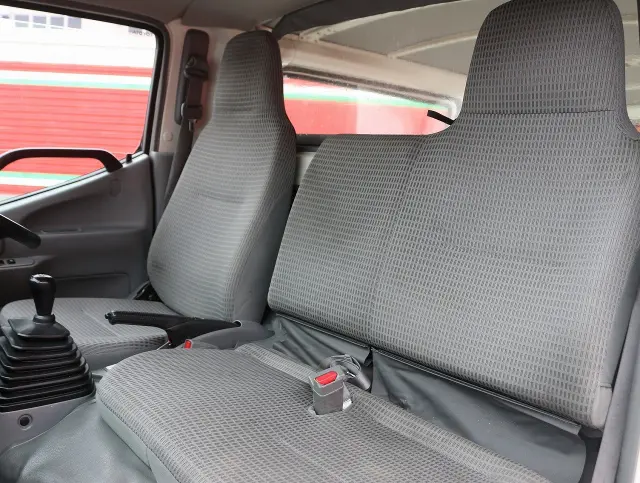 トヨタ ダイナ TKG-XZC605V(2WD)の写真39