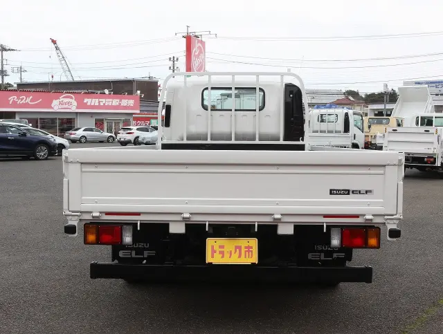 いすゞ エルフ 2RG-NPR88AR(2WD)の写真6