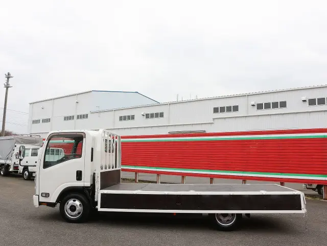 いすゞ エルフ 2RG-NPR88AR(2WD)の写真19