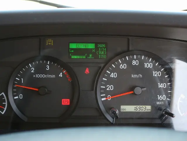 いすゞ エルフ 2RG-NPR88AR(2WD)の写真33