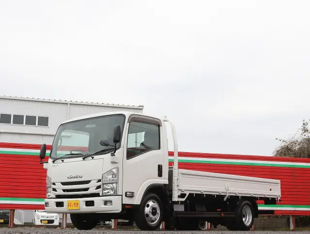 いすゞ エルフ 2RG-NPR88AR(2WD)の写真50