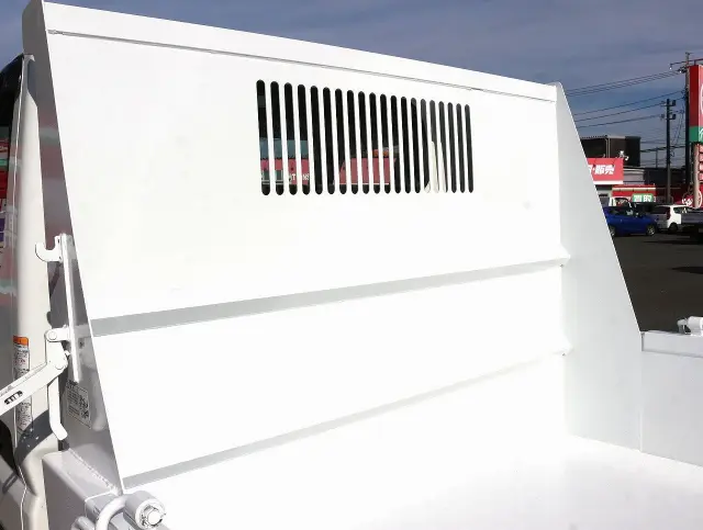 三菱 キャンター TPG-FBA60(2WD)の写真15