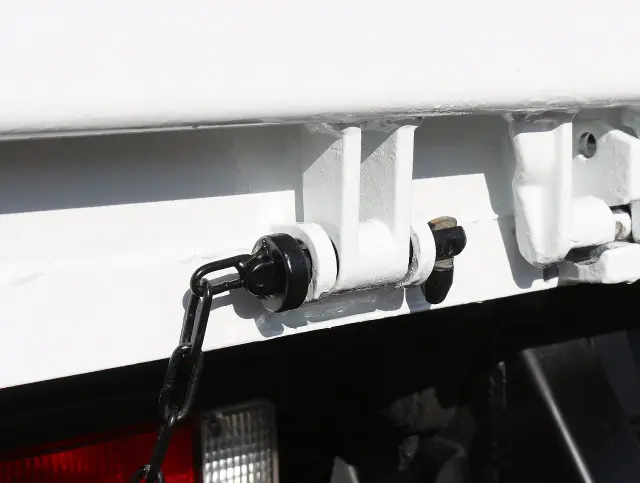 三菱 キャンター TPG-FBA60(2WD)の写真16