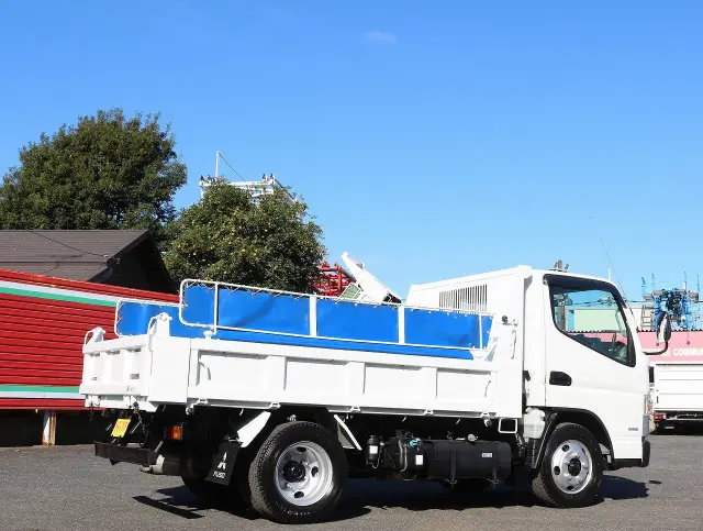 三菱 キャンター TPG-FBA60(2WD)の写真6