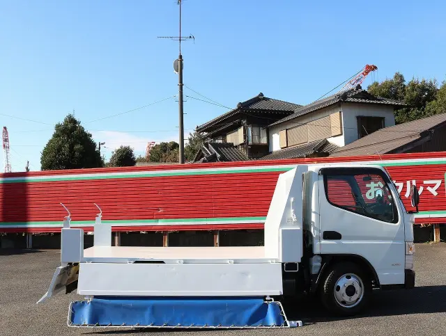 三菱 キャンター TPG-FBA60(2WD)の写真16