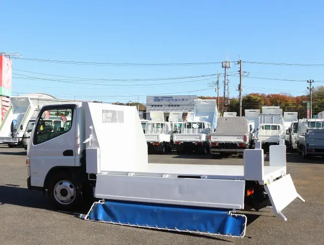 三菱 キャンター TPG-FBA60(2WD)の写真19