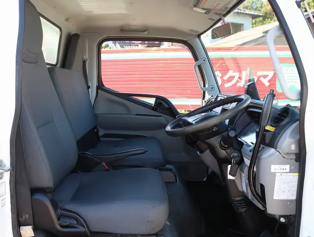 三菱 キャンター TPG-FBA60(2WD)の写真36