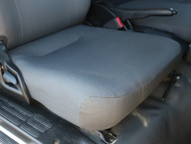 三菱 キャンター TPG-FBA60(2WD)の写真38