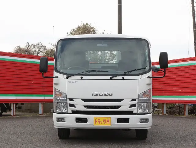 いすゞ エルフ 2RG-NPR88AR(2WD)の写真2