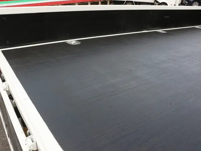 いすゞ エルフ 2RG-NPR88AR(2WD)の写真13