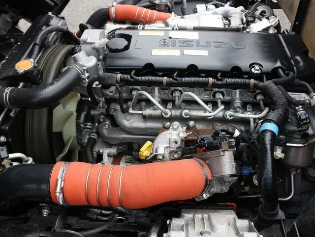 いすゞ エルフ 2RG-NPR88AR(2WD)の写真23