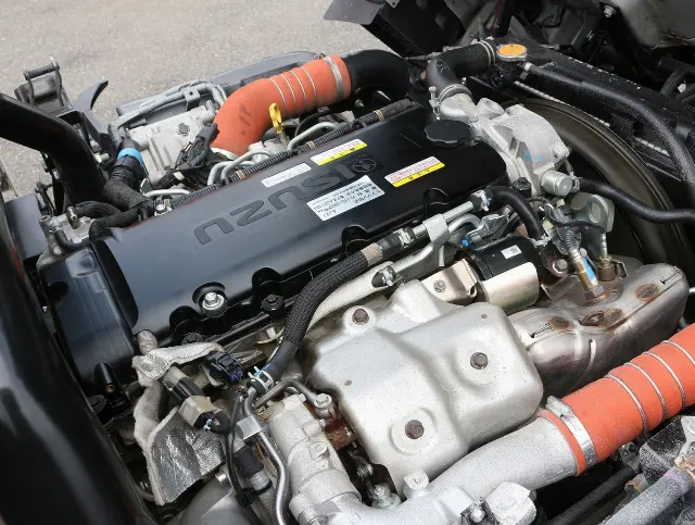 いすゞ エルフ 2RG-NPR88AR(2WD)の写真25