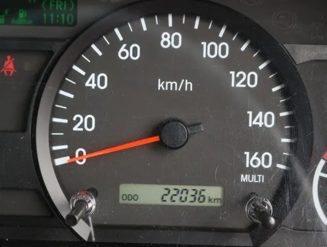 いすゞ エルフ 2RG-NPR88AR(2WD)の写真37