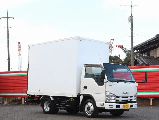 いすゞ エルフ TKG-NJS85AN(4WD)の写真3