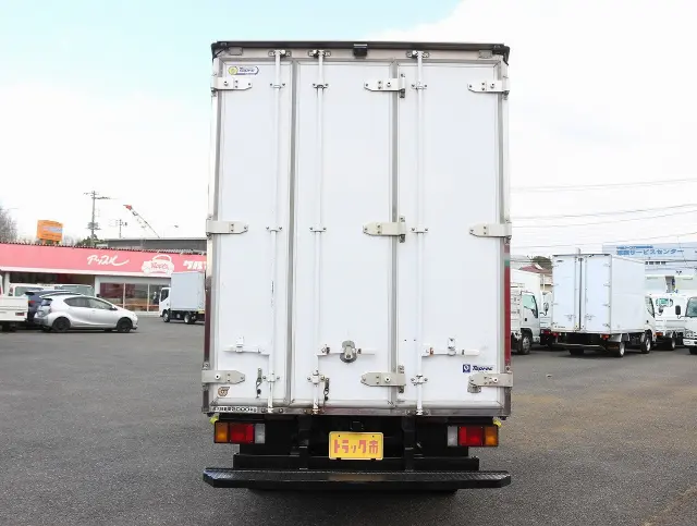 いすゞ エルフ TKG-NJS85AN(4WD)の写真6