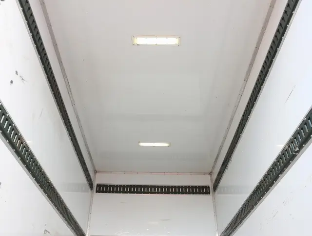 いすゞ エルフ TKG-NJS85AN(4WD)の写真20