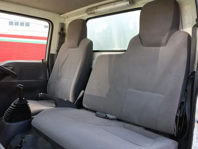 いすゞ エルフ TKG-NJS85AN(4WD)の写真48