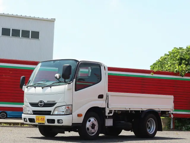 日野 デュトロ TKG-XZU675M(4WD)の写真1