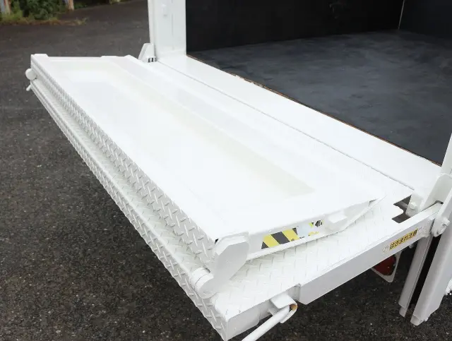 トヨタ ダイナ LDF-KDY281(4WD)の写真10