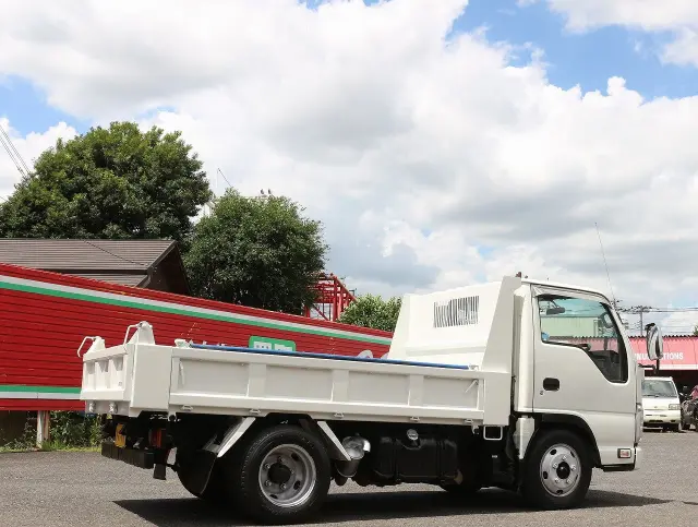 いすゞ エルフ TKG-NKR85AN(2WD)の写真6