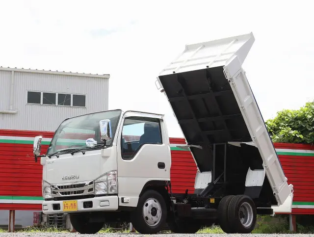 いすゞ エルフ TKG-NKR85AN(2WD)の写真17