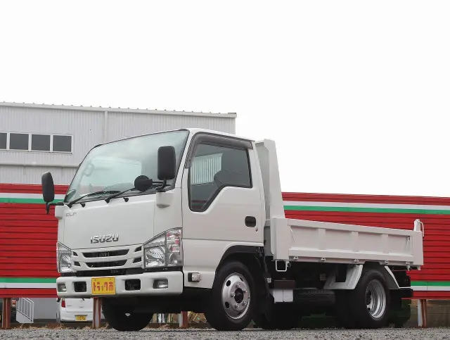 いすゞ エルフ 2RG-NKR88AD(2WD)の写真2