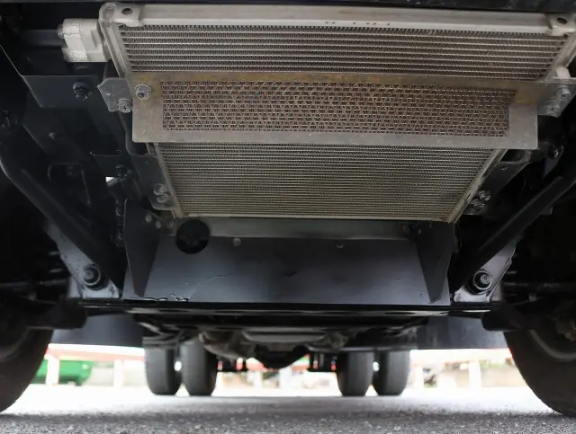 いすゞ エルフ 2RG-NKR88AD(2WD)の写真31