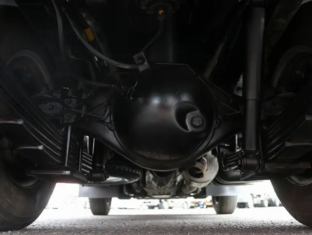 いすゞ エルフ 2RG-NKR88AD(2WD)の写真34