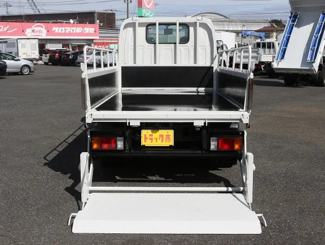 いすゞ エルフ TKG-NJR85A(2WD)の写真14