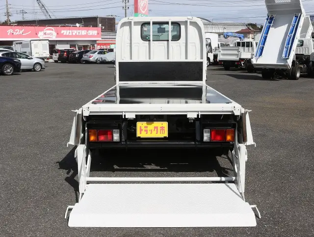 いすゞ エルフ TKG-NJR85A(2WD)の写真21