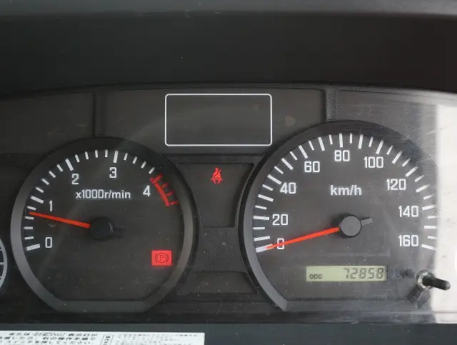 いすゞ エルフ TKG-NJR85A(2WD)の写真32