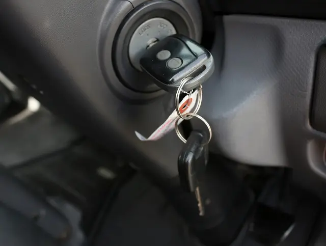 いすゞ エルフ TKG-NJR85A(2WD)の写真39