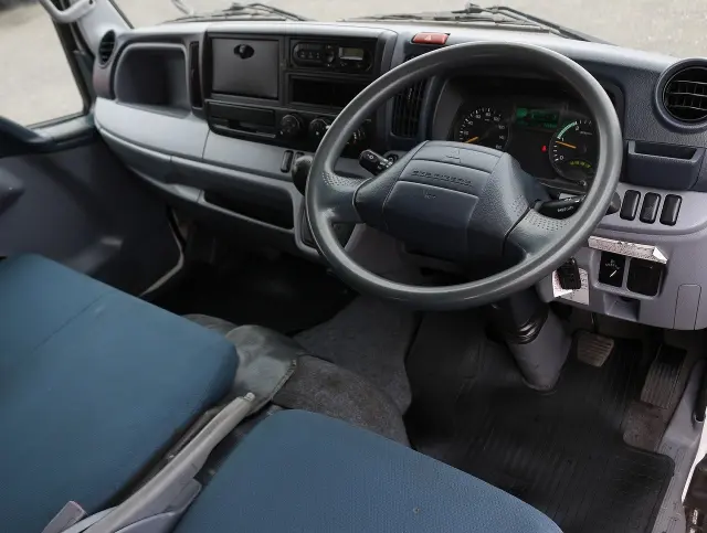 三菱 キャンター TKG-FBA20(2WD)の写真24