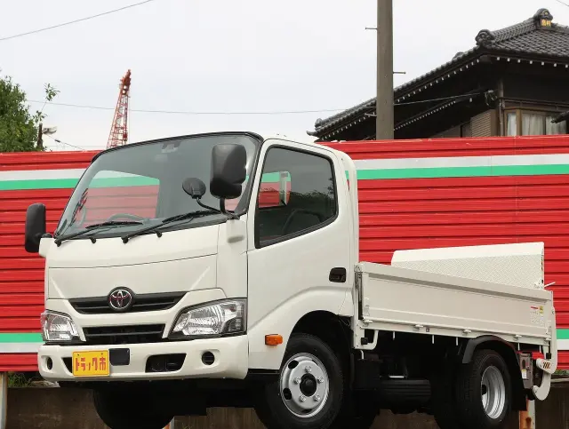 トヨタ トヨエース TPG-XZU605(2WD)の写真1