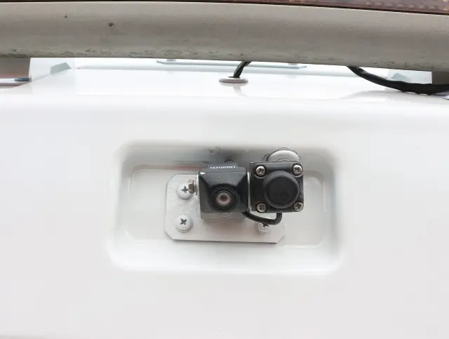 いすゞ エルフ BKG-NMR85AN(2WD)の写真10