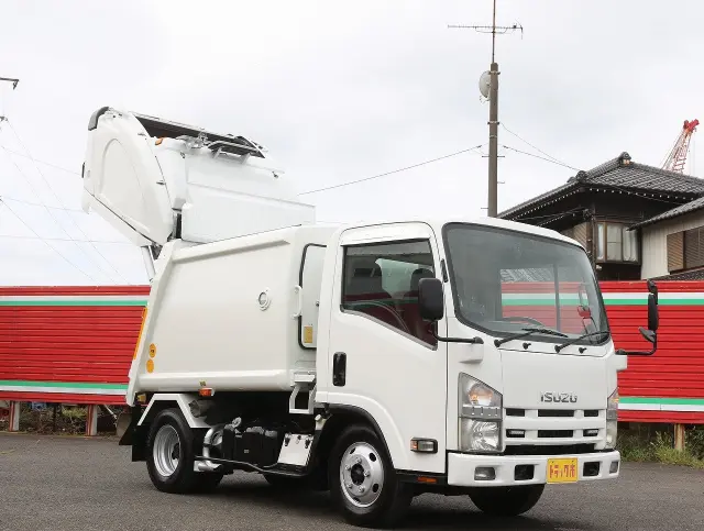 いすゞ エルフ BKG-NMR85AN(2WD)の写真18