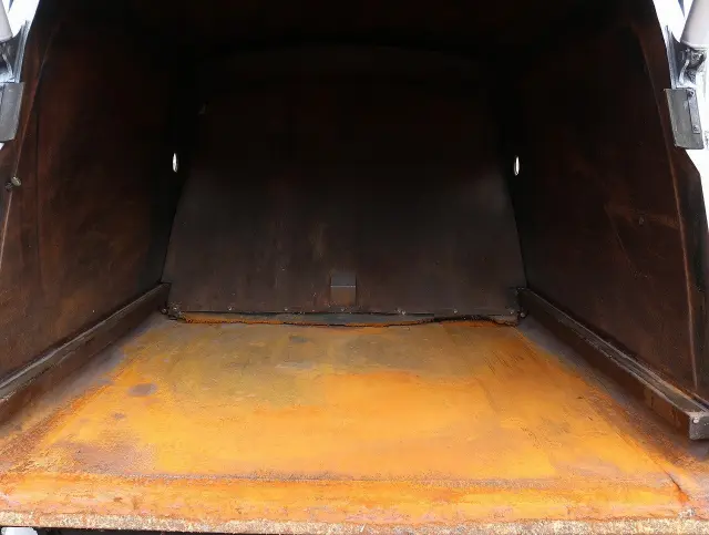 いすゞ エルフ BKG-NMR85AN(2WD)の写真22