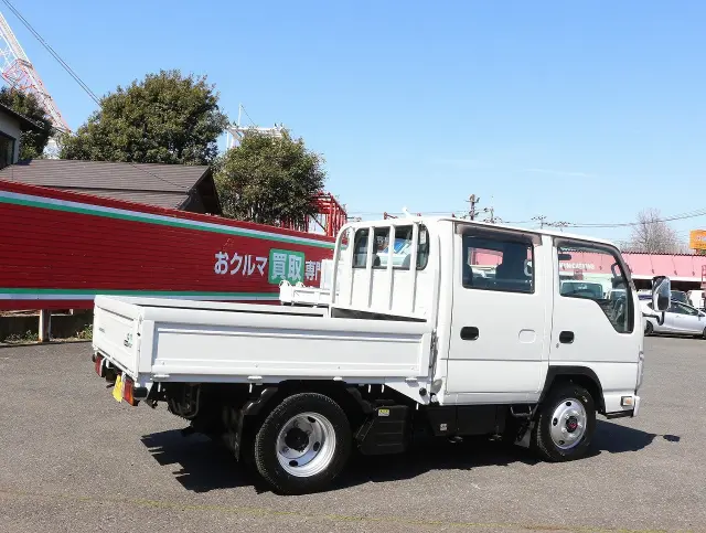 いすゞ エルフ TRG-NJS85A(4WD)の写真5