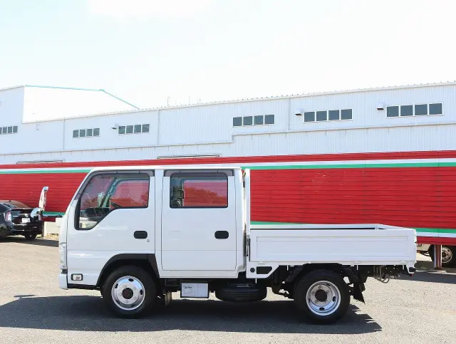 いすゞ エルフ TRG-NJS85A(4WD)の写真8