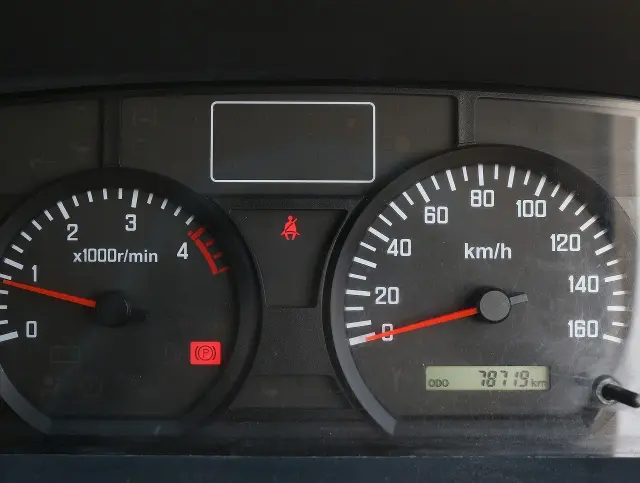 いすゞ エルフ TRG-NJS85A(4WD)の写真30