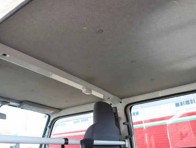 いすゞ エルフ TRG-NJS85A(4WD)の写真40