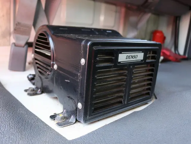 いすゞ エルフ TRG-NJS85A(4WD)の写真45