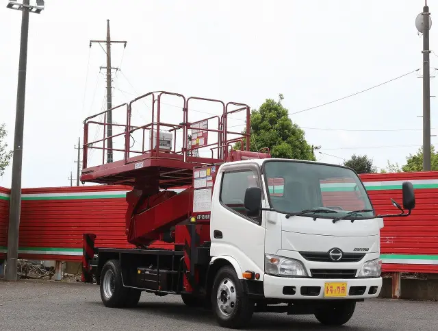 日野 デュトロ TKG-XZU650F(2WD)の写真3