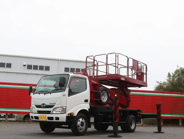 日野 デュトロ TKG-XZU650F(2WD)の写真19