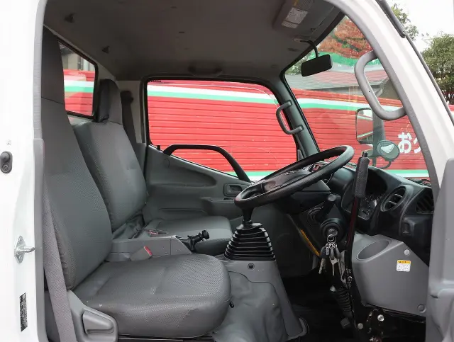 日野 デュトロ TKG-XZU650F(2WD)の写真38