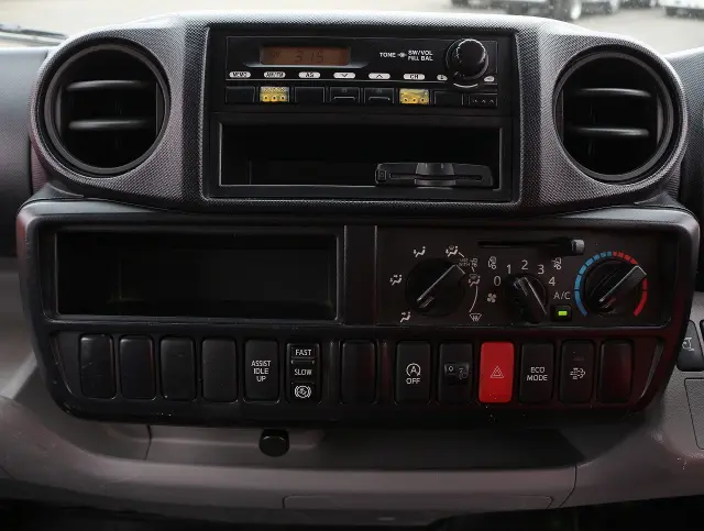 日野 デュトロ TKG-XZU650F(2WD)の写真44